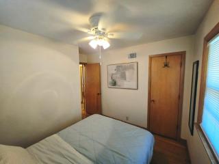 Spacious 3-Bedroom Townhome in Lincolns Historic District - 7