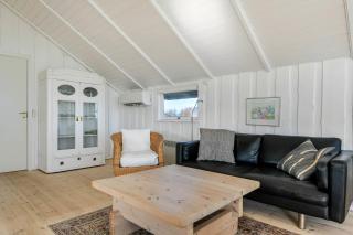 Cozy Partly Renovated Wooden Home-Fjord View-Sj437 - 3
