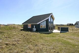 Stunning Home Near The North Sea Sj122 - 0