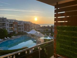 Sea sunrise view home, Sunny Island Chernomorets - 5