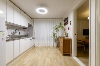 Stay Aneuk,3BR,8명,주차,장기숙박,서울대학교,친절한 국가공인 관광통역 안내사의 호텔급 컨시어지 서비스,강남,홍대,명동,,성수,고척돔,KSPO돔,지하철,도심근접 - 8