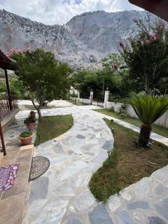 Emis house krioneri -  - 3
