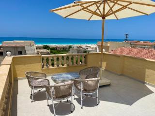 Sea and Pool View Deluxe Chalet - Prime Location - 9