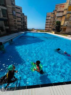 Hotel appartment sea view free wifi 3 bedrooms 2 full bathrooms 4th floor Bellevue village agami alexandria families are preferred available all year days with 5 heavy blankets - 7