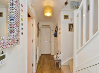 Modern Private Room with Free Parking near MK Hospital and Stadium MK - 5