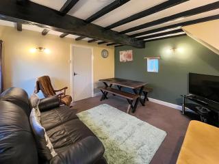 Walton Cottage - 8