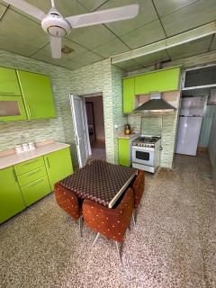 Welcoming Multi-Bedroom House - 4