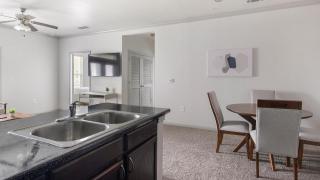 Landing Stylish 1BD Clubhouse Game Room - 3