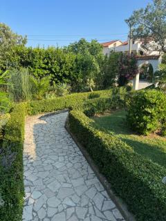 Sweet home - 3