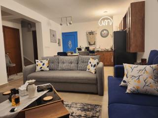 New Luxurious Duplex in MountainView Ras Elhikma - 0