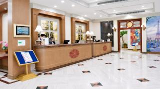 The Palazzo Hotel - 4