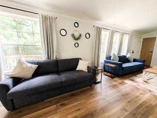 Hot Tub + Sauna + Game Room | Near Downtown Dells - 2