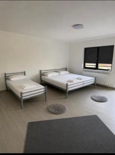 Turda INN Private Free Parking - 8