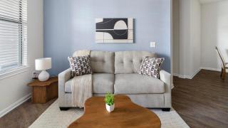 Landing Stylish 1BD Gym Game Room - Houston - 9