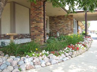 Red Lion Inn & Suites Urbana - 5