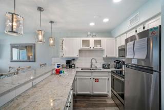 Crystal Sands 112A - 6