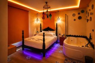 Zamalek Jacuzzi studio nile 1BD self check Moroccan design - 0