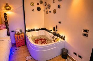 Zamalek Jacuzzi studio nile 1BD self check Moroccan design - 5