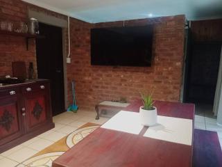 The Cornerstone BnB - - 8