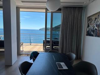 Dukly Luxury Villa Sea View first line - 3