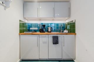 Cozy Maisonette Apt near KuDamm - 8