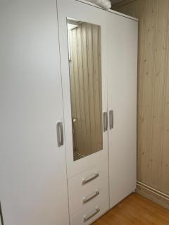 Apartment close to the Stockholm Fair and commuter train - 6