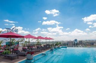 El Mufasa Skynest - Urban Luxury with Balcony, Infinity Pool, Gym & Sauna - 3