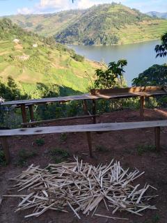 Sunshine Homestay Experience Bunyonyi - 3