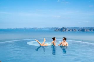 Căn Hộ Khách Sạn SaLiMi ÀLaCarte Ha Long Bay Sea View - Hạ Long - 9