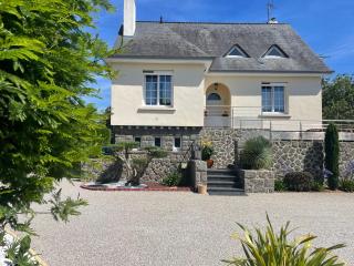 Proche mer, Cour privée et Grand Jardin clos - 2 à 5 personnes - 8