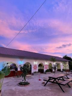Sunrise Bungalows - 1