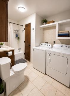 Cozy 3BR Apartment Central Kilgore Location - 0