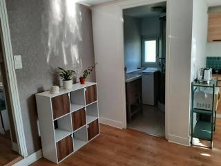 Appartement entier - proche gare, espace Carat, centre ville - 6