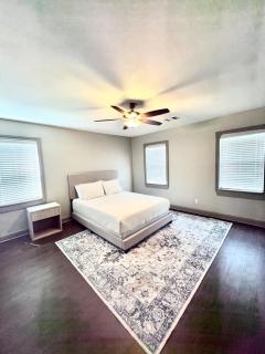 Cozy Graceful 2BR Near Downtown Houston & Med Center - 5