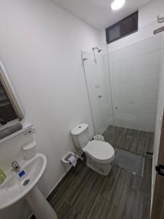 Loft 5 Minutos de Jardín plaza sector universitario Barrio el Ingenio - 1