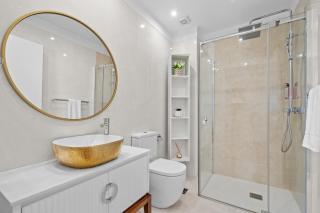 Penthouse with Sea View in Top Location - 2