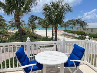 Bimini Bay Resort & Marina Parrot-dice! - 2