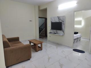 Kalpavrukksha Luxury Service Apartment Unit 2 - 1BHK, 2 Bathroom Single cotFully Furnished - 6