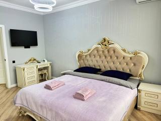 3 bedroom apt on Chokmorova 154 near GUM and TSUM - 9