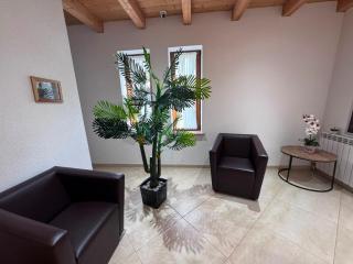 Jeton Resort - 9
