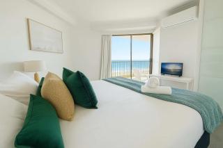 Ocean front 2BR Apartment Heated Pool - 6