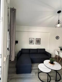 Symposio Apartments 2 - 5