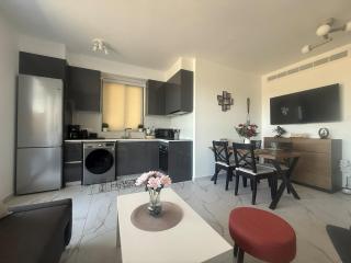 Stylish 1BR Apt, 5 mn walk to Mackenzie beach - 8
