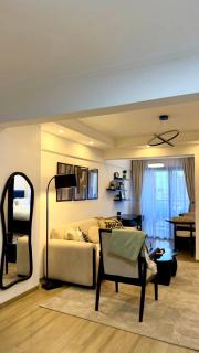 1BR Marina Bay Westlands Modern Gem with City View - 4