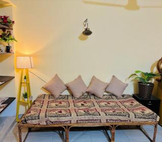 Zhastay Villa Royal Private Stay Couples Families - 1