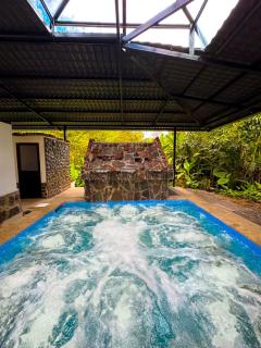 Suites Casa ColibrÍ - Mindo - 5