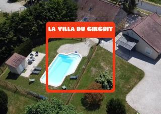 "Villa du Circuit" avec Piscine, 4 Chambres, 4 SDB, à 8 min du circuit, parking et portail électrique - 0