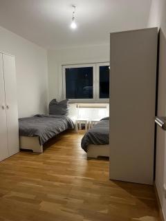 3 BR, 6 Singlebeds, Balcony, near A23 Itzehoe - 1