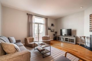 Charming Old City haven Parking - Rooftop - Sleeps 8 - 5