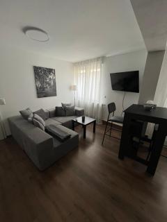 Ferienwohnung zum Kriegerdenkmal - 0
